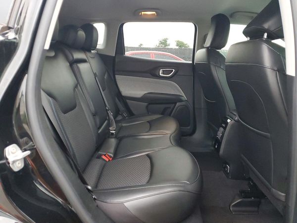 2022 JEEP COMPASS LATITUDE FWD