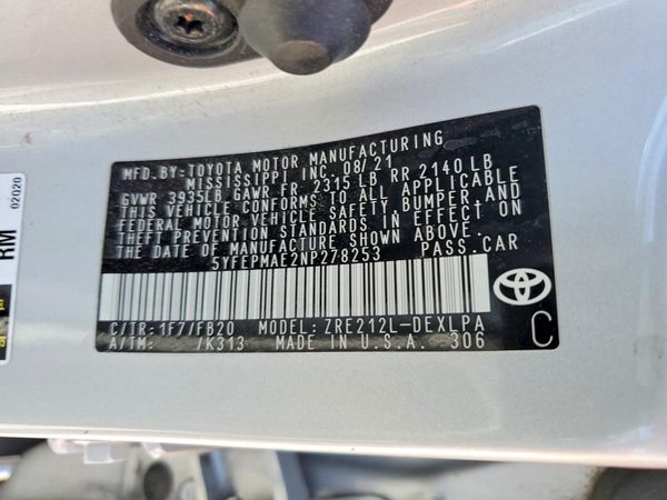 2022 TOYOTA COROLLA