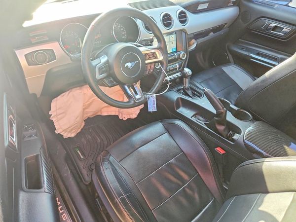 2017 FORD MUSTANG I4 Coupe