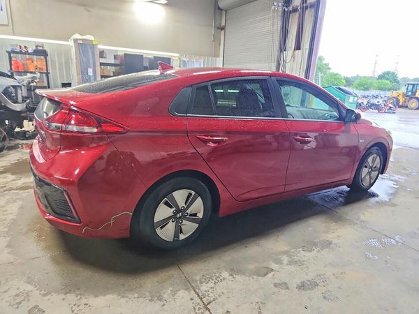 2019 HYUNDAI IONIQ Blue (HEV)