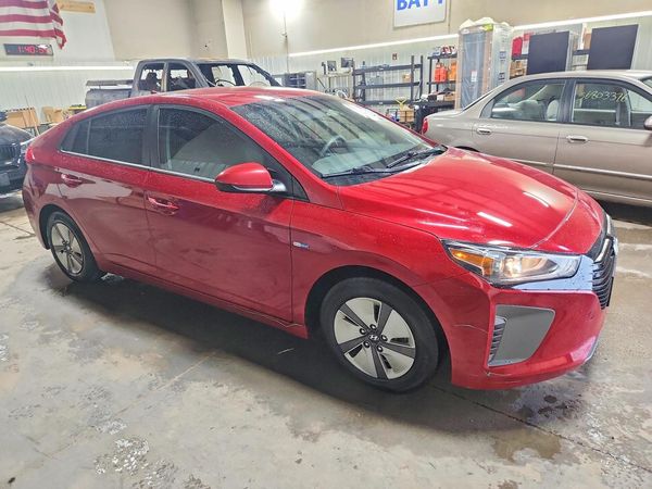 2019 HYUNDAI IONIQ Blue (HEV)