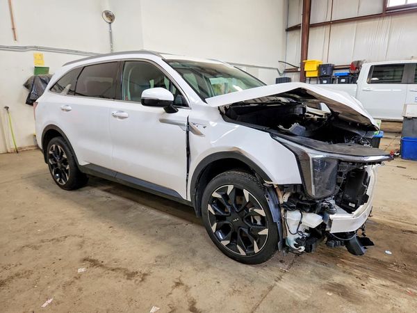 2025 KIA SORENTO