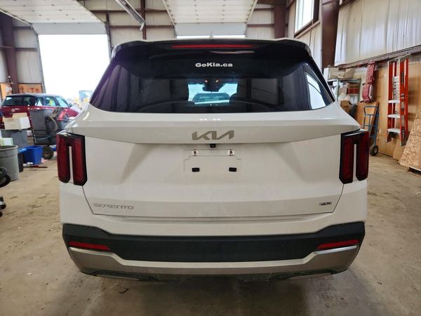 2025 KIA SORENTO