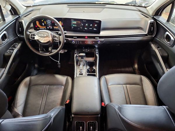 2025 KIA SORENTO