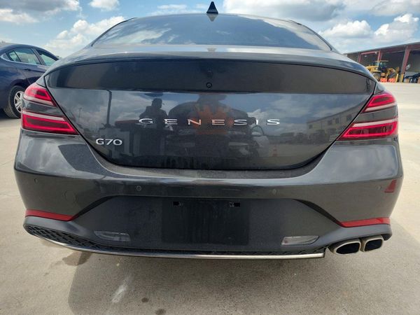 2023 GENESIS G70