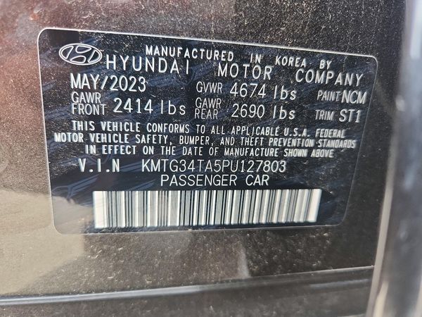 2023 GENESIS G70