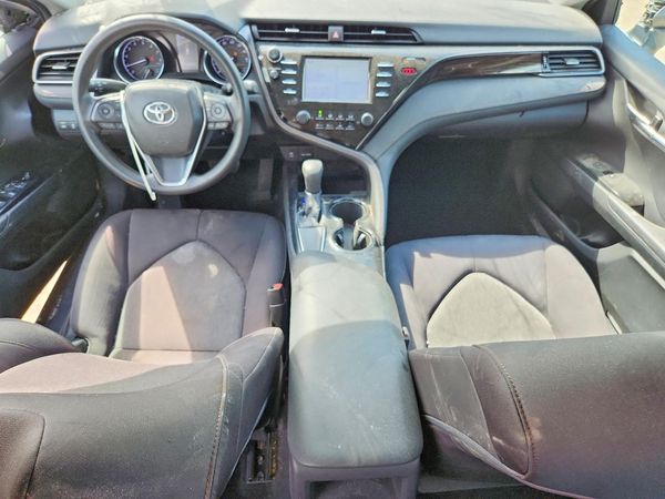 2019 TOYOTA CAMRY