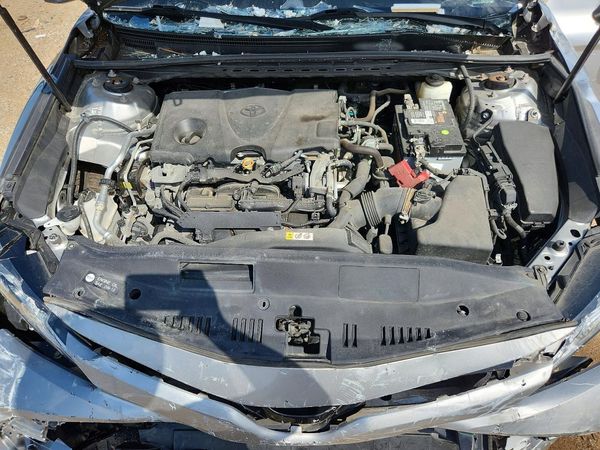 2019 TOYOTA CAMRY