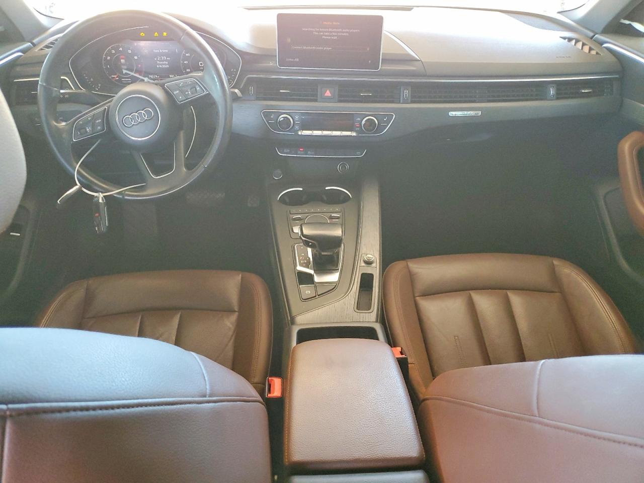 2017 AUDI A4 quattro Premium