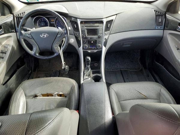 2014 HYUNDAI SONATA