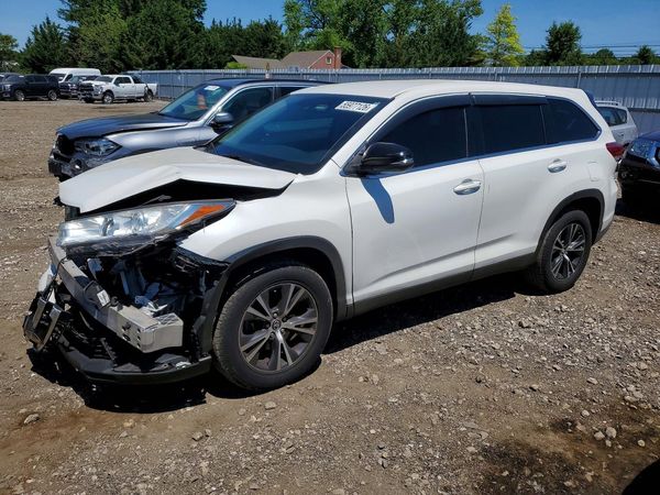 2019 TOYOTA HIGHLANDER