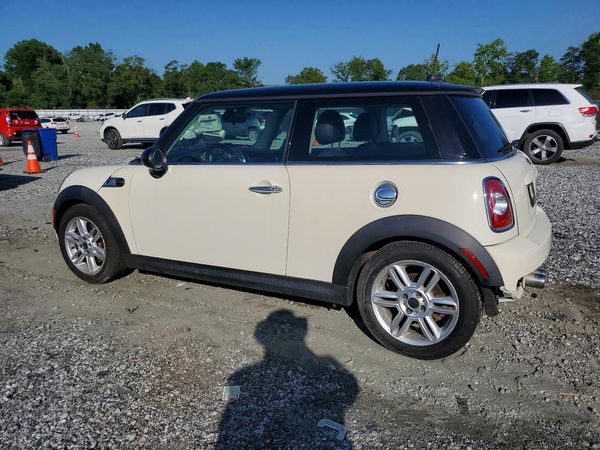 2013 MINI COOPER