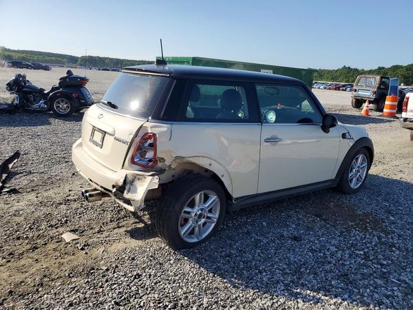 2013 MINI COOPER