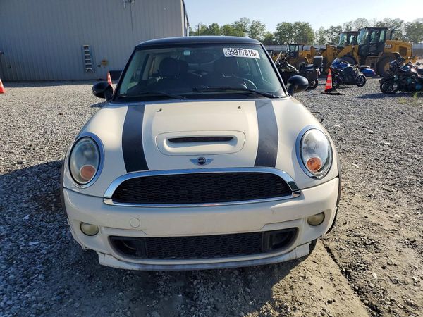 2013 MINI COOPER