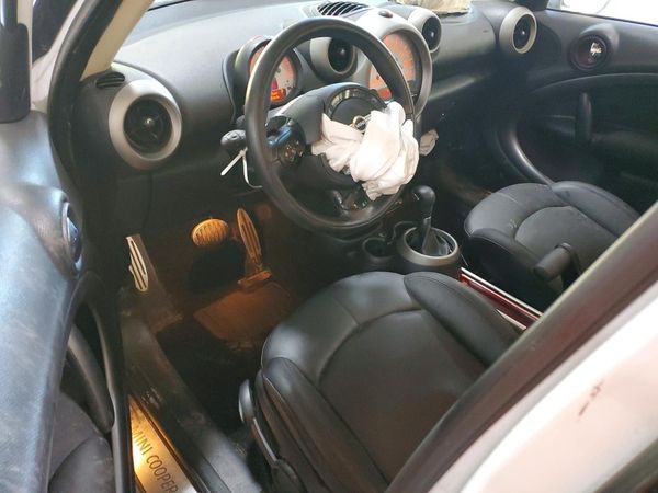 2012 MINI COOPER