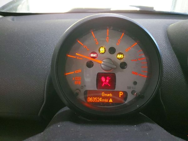 2012 MINI COOPER