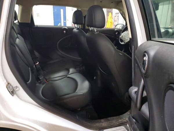 2012 MINI COOPER