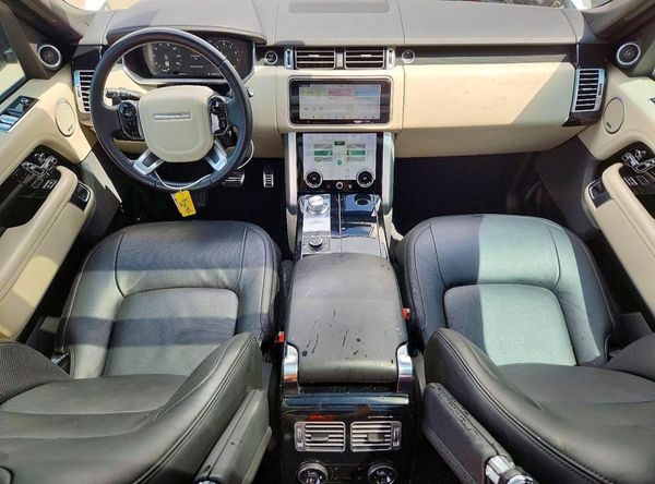 2021 LAND ROVER RANGE ROVER HSE Westminster Edition