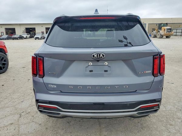2021 KIA SORENTO