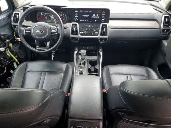 2021 KIA SORENTO