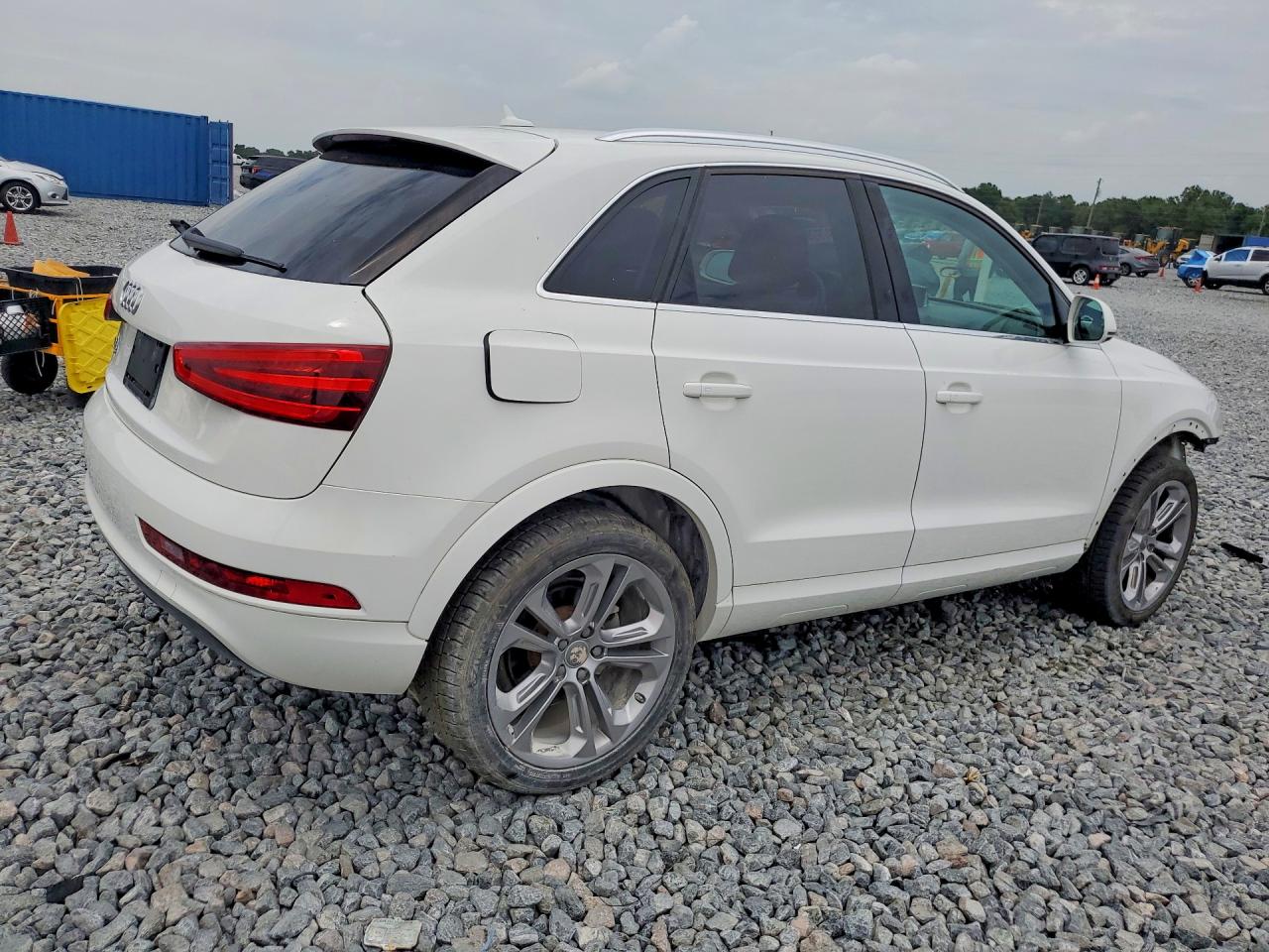 2015 AUDI Q3 Premium Plus