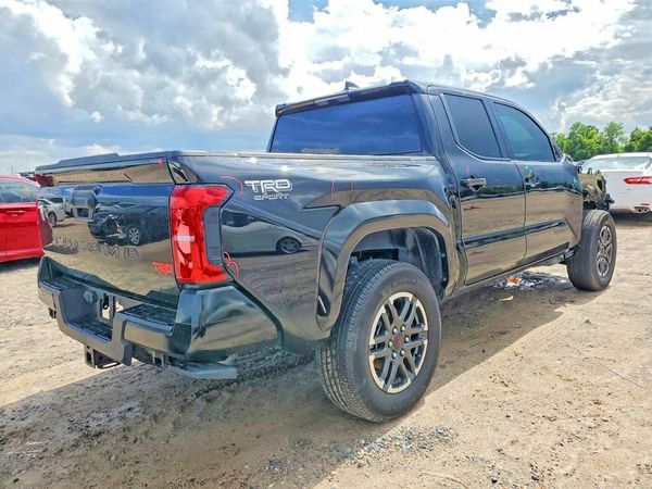 2025 TOYOTA TACOMA
