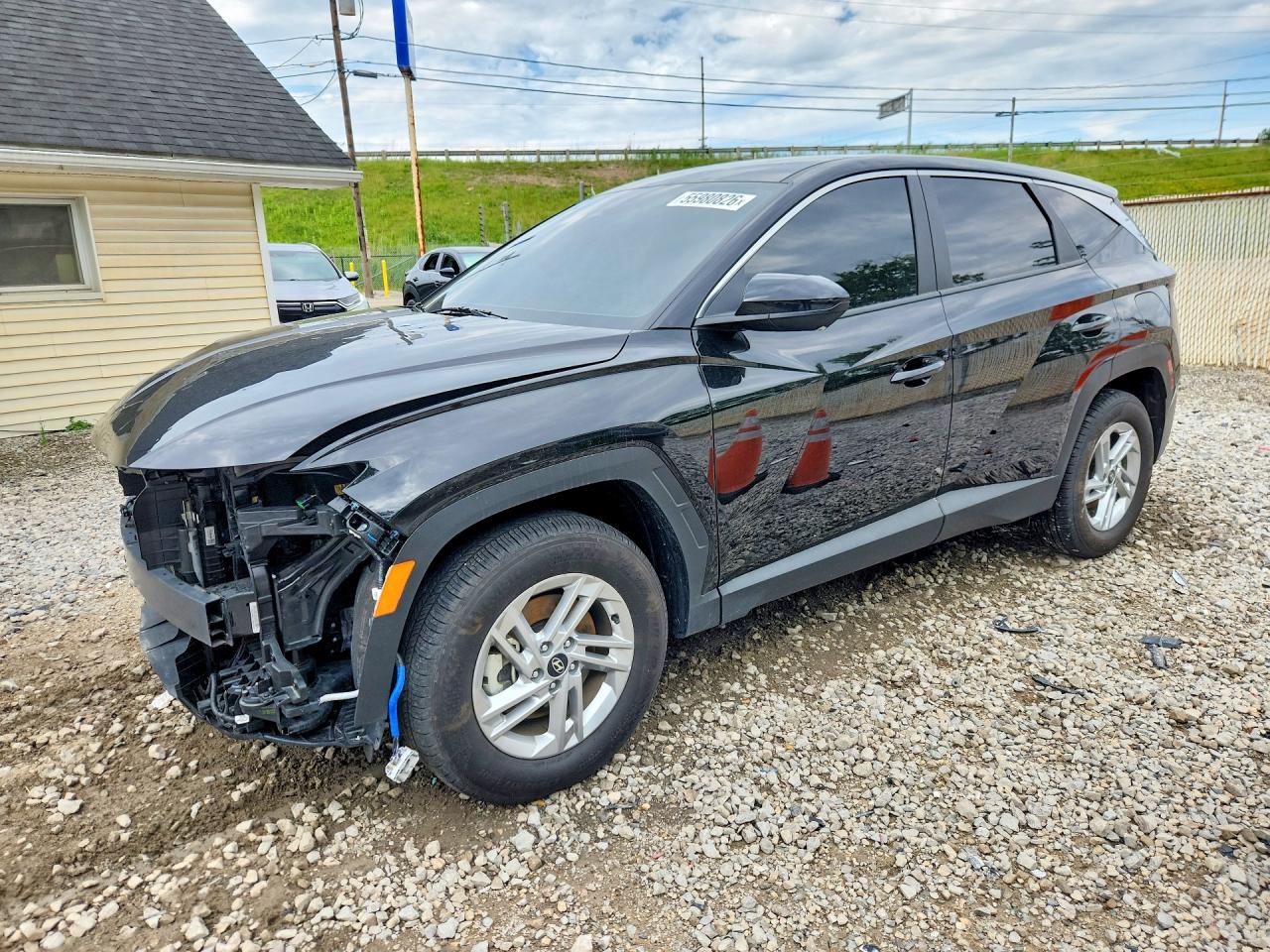 2025 HYUNDAI TUCSON SE