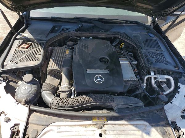 2015 MERCEDES-BENZ C Base