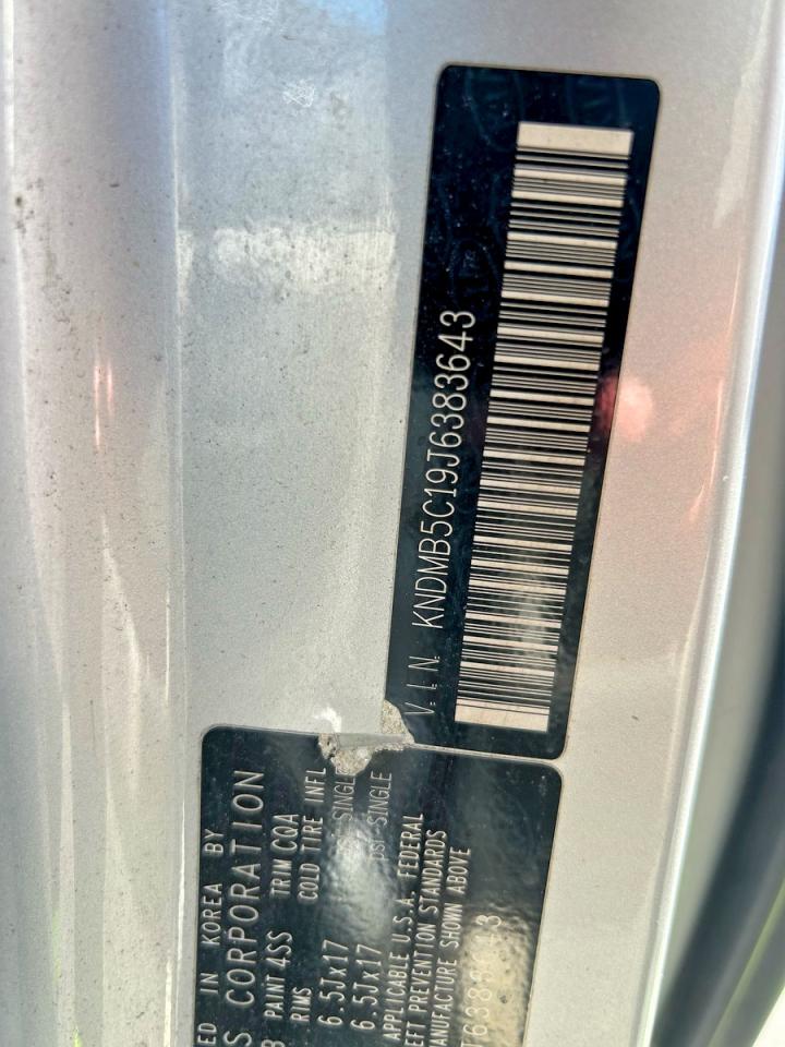 2018 KIA SEDONA LX