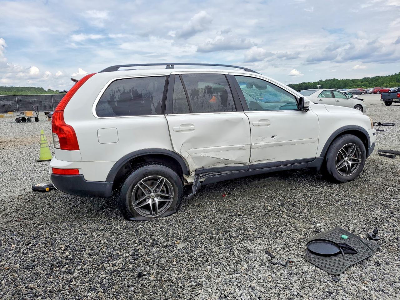2008 VOLVO XC90