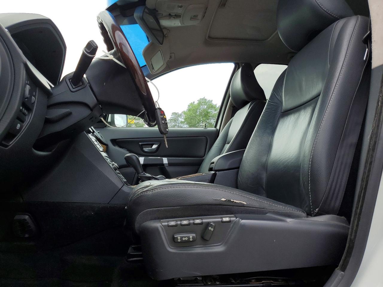 2008 VOLVO XC90