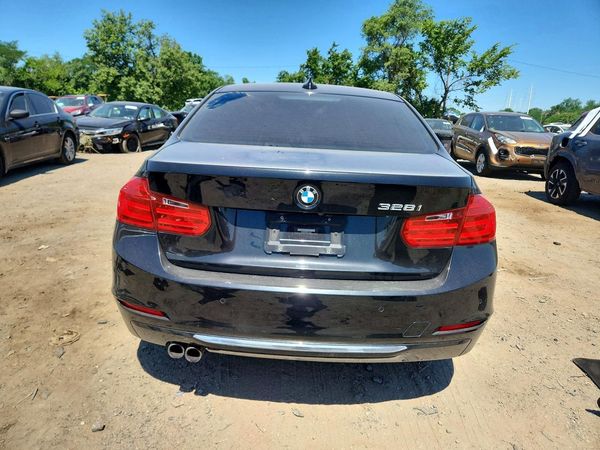 2015 BMW 328