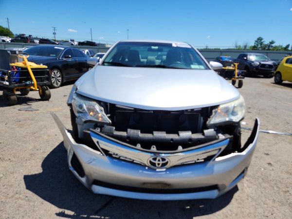 2013 TOYOTA CAMRY