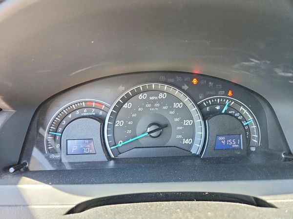 2013 TOYOTA CAMRY