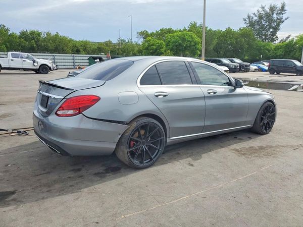 2016 MERCEDES-BENZ C C300