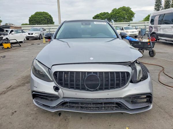 2016 MERCEDES-BENZ C C300