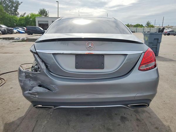 2016 MERCEDES-BENZ C C300
