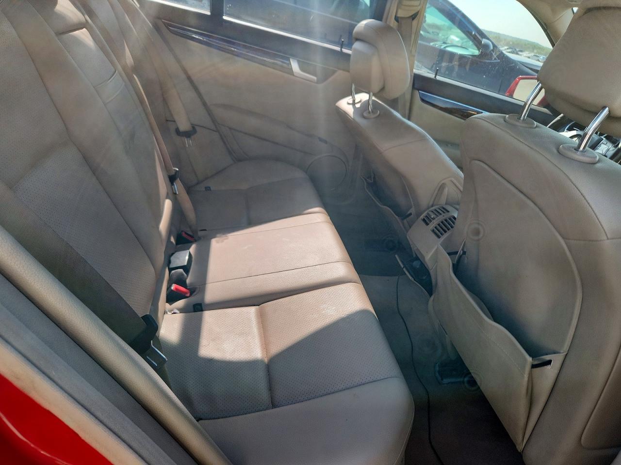 2014 MERCEDES-BENZ C C250