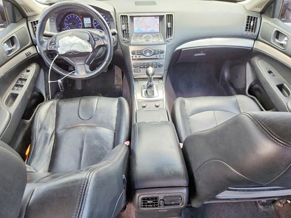 2013 INFINITI G37