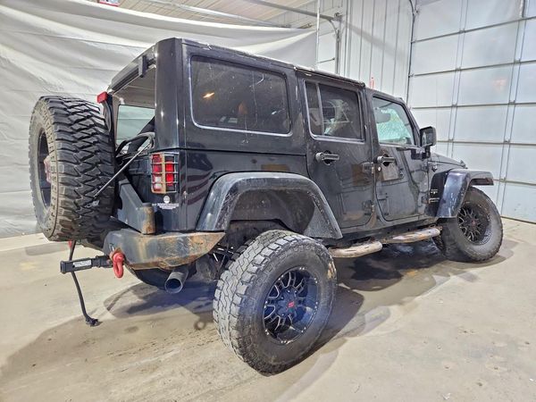 2016 JEEP WRANGLER UNLIMITED SAHARA 4X4