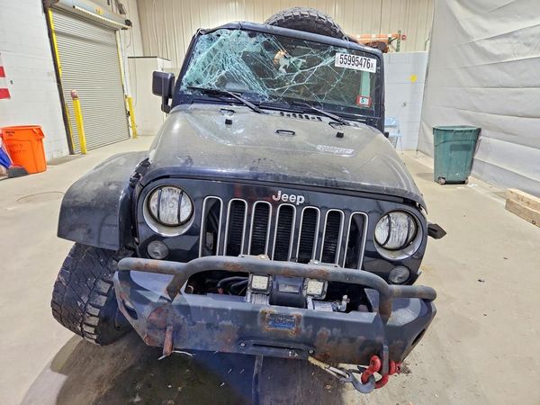 2016 JEEP WRANGLER UNLIMITED SAHARA 4X4