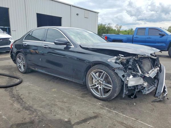 2018 MERCEDES-BENZ E E300