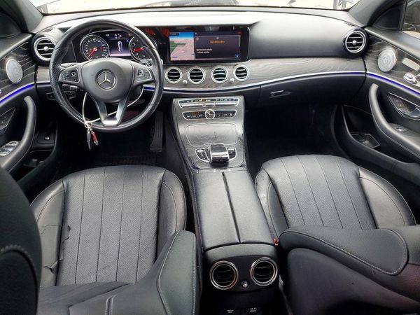 2018 MERCEDES-BENZ E E300
