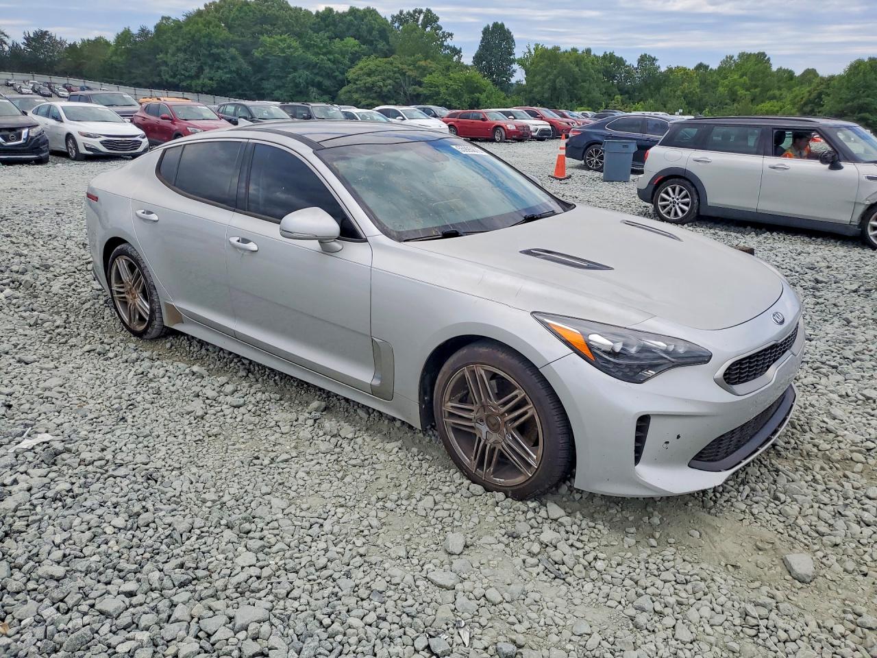 2018 KIA STINGER Premium