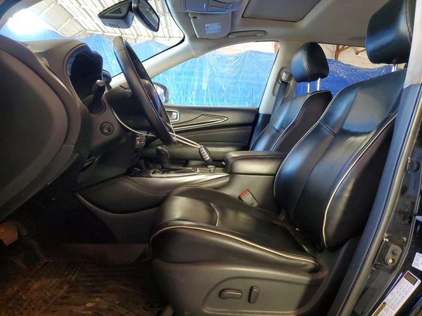 2019 INFINITI QX60 — DENT