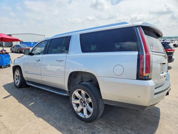 2020 CADILLAC ESCALADE ESV Luxury