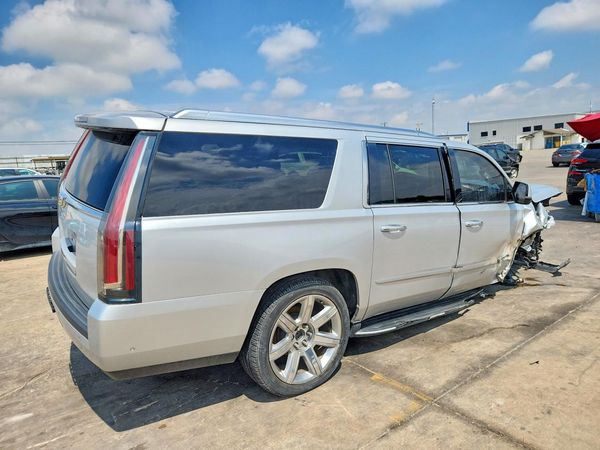 2020 CADILLAC ESCALADE ESV Luxury