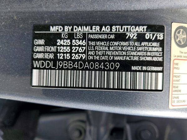 2013 MERCEDES-BENZ CLS-CLASS CLS550 4-MATIC — VINS