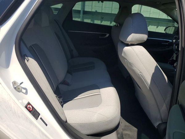 2020 HYUNDAI SONATA SE