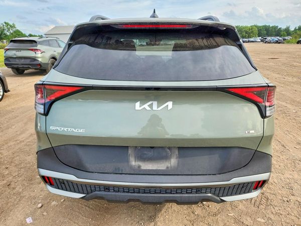 2023 KIA SPORTAGE X-LINE